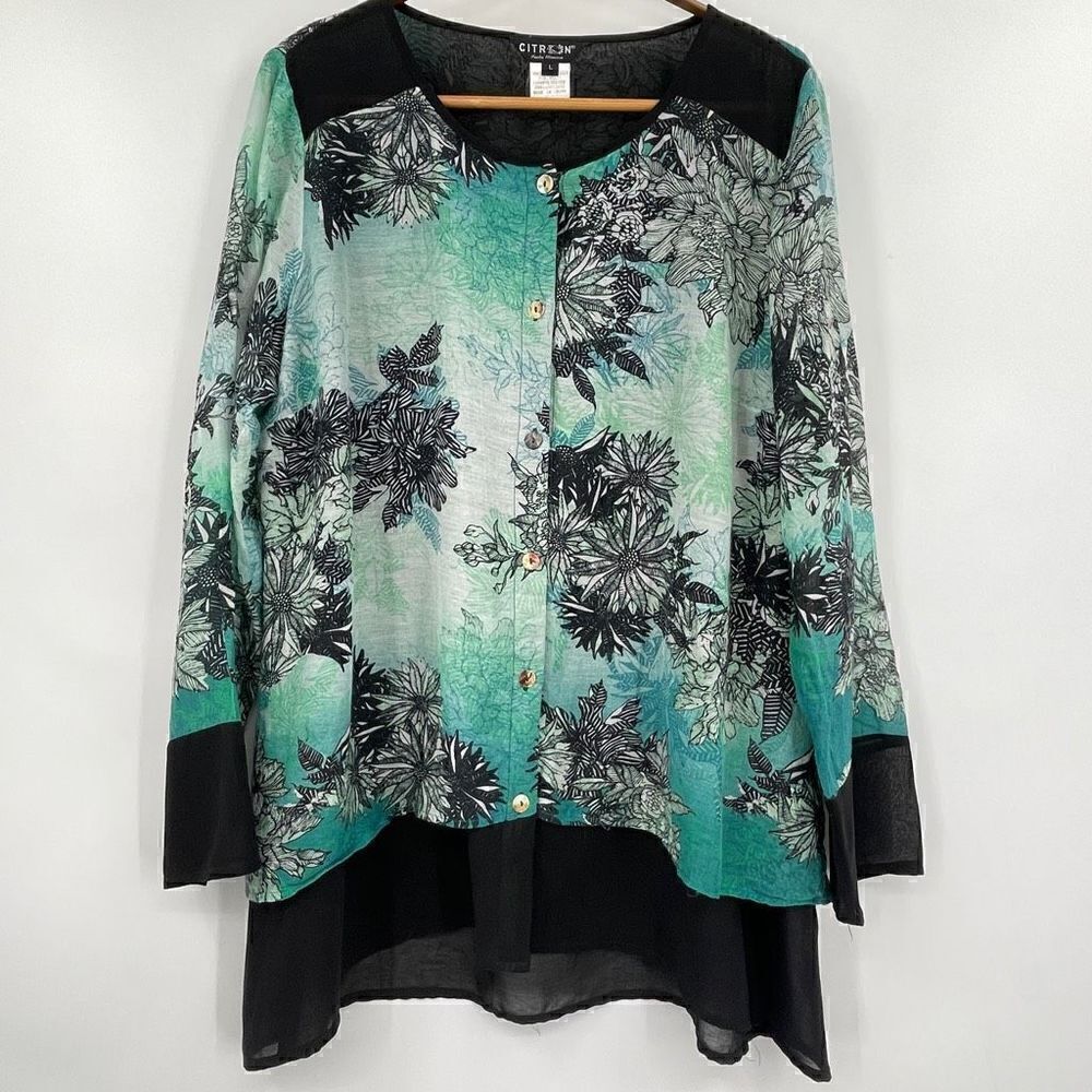 Citron Multicolor Floral Button Front Asymmetric Bottom Top Blouse Size Large